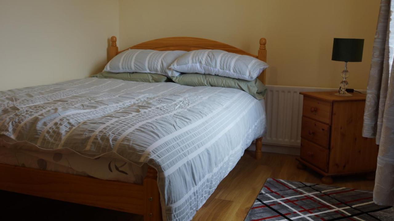 Granny'S Cottage Fintown Экстерьер фото