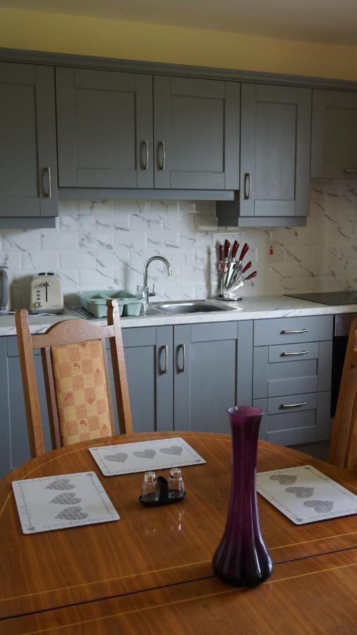 Granny'S Cottage Fintown Экстерьер фото