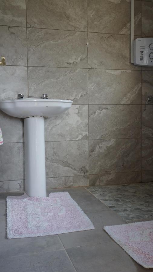 Granny'S Cottage Fintown Экстерьер фото